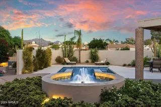 Photo #1: 6685786 Listing