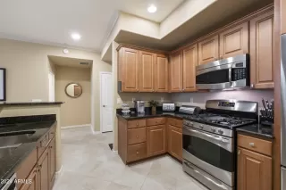 Photo #4: 6685828 Listing