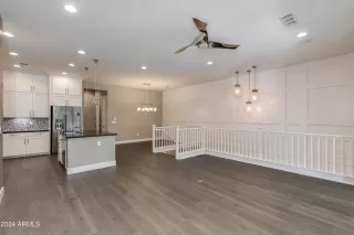 Photo #3: 6686033 Listing