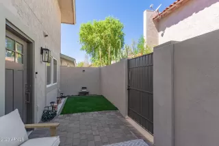 Photo #1: 6686330 Listing