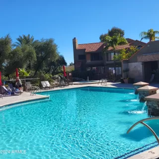 Photo #4: 6686398 Listing 