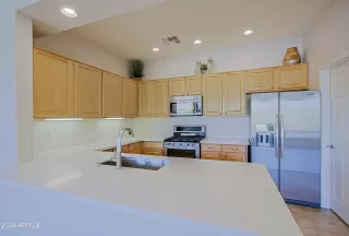 Photo #6: 6687016 Listing 