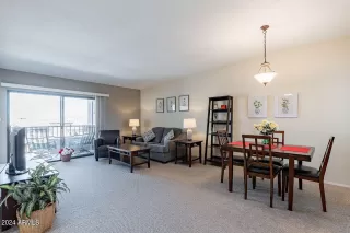 Photo #1: 6687061 Listing 