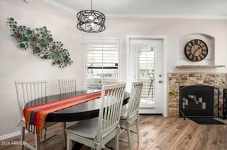 Photo #6: 6687114 Listing