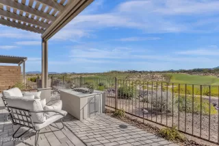 Photo #2: 6687115 Listing