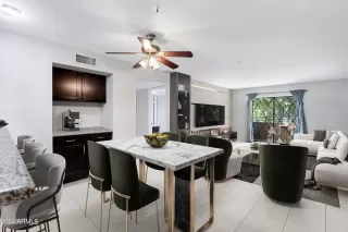 Photo #3: 6687329 Listing 