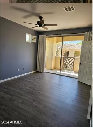 Photo #4: 6687389 Listing