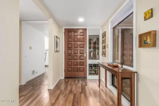 Photo #3: 6687429 Listing