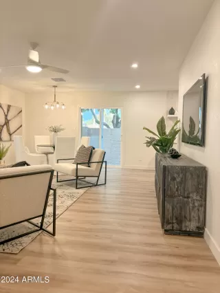 Photo #1: 6687828 Listing 