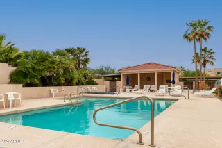 Photo #2: 6687898 Listing 