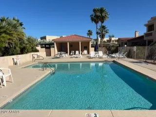 Photo #3: 6687898 Listing 