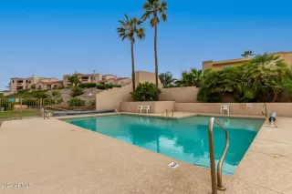 Photo #5: 6687898 Listing 