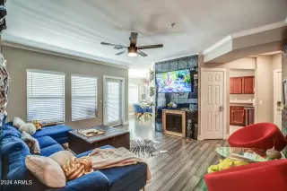 Photo #6: 6688498 Listing