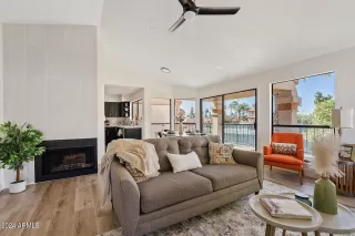 Photo #4: 6688529 Listing 