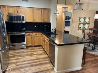 Photo #3: 6688765 Listing