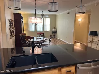 Photo #5: 6688765 Listing