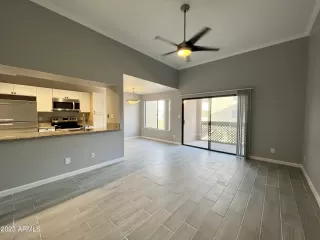 Photo #1: 6689035 Listing