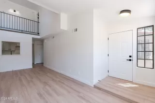 Photo #6: 6689880 Listing 