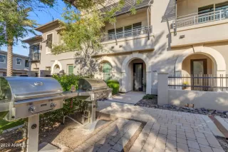 Photo #2: 6689924 Listing