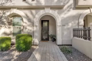 Photo #4: 6689924 Listing