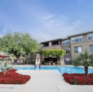 Photo #4: 6690070 Listing