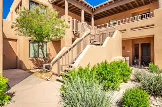 Photo #6: 6690257 Listing