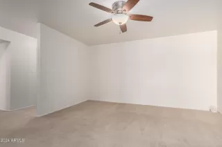 Photo #5: 6690263 Listing 