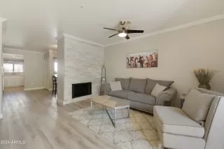 Photo #2: 6690445 Listing