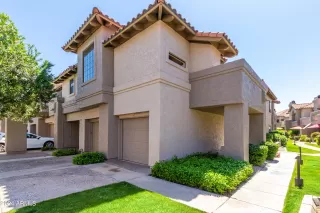 Photo #2: 6690457 Listing