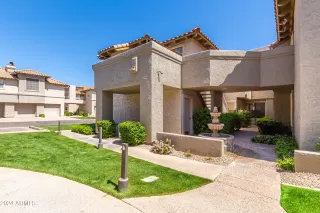 Photo #6: 6690457 Listing