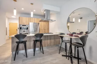 Photo #3: 6690539 Listing