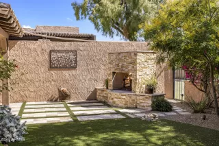 Photo #4: 6690647 Listing 