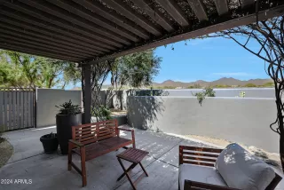 Photo #4: 6690869 Listing