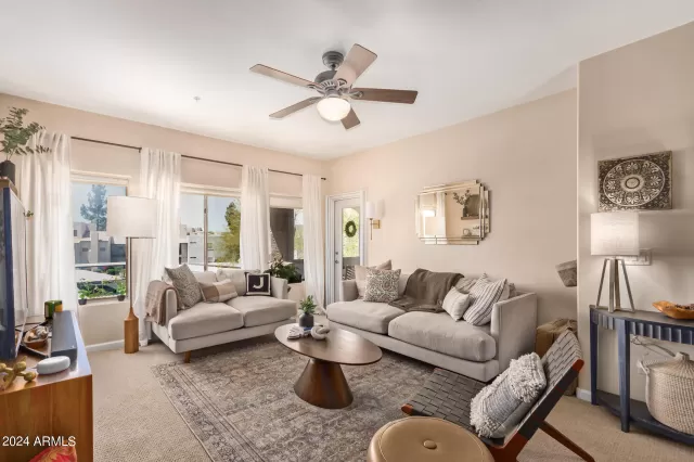 MLS: 6690878 Condo For Sale