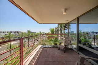 Photo #5: 6690904 Listing