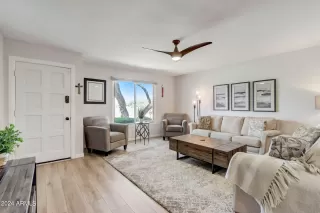 Photo #3: 6690996 Listing 