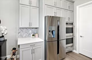 Photo #5: 6691605 Listing