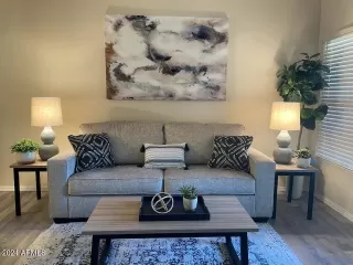 Photo #3: 6691722 Listing 