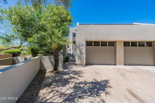 Photo #1: 6692327 Listing 