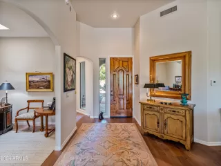 Photo #6: 6692418 Listing