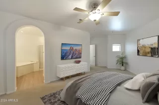 Photo #2: 6692625 Listing