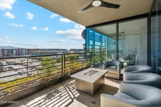 Photo #2: 6692733 Listing