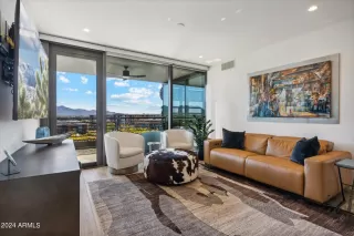 Photo #4: 6692733 Listing