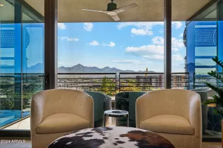 Photo #6: 6692733 Listing