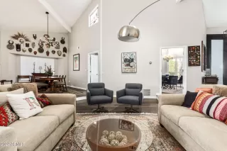 Photo #5: 6693292 Listing 