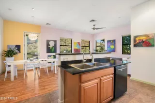 Photo #3: 6693295 Listing