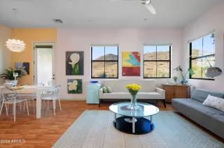 Photo #6: 6693295 Listing