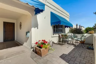 Photo #4: 6693531 Listing