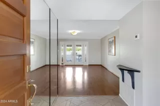 Photo #6: 6693531 Listing