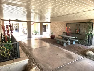 Photo #2: 6693605 Listing 